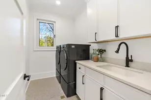 1232 Somerset Rd, Raleigh, NC 27610 - Photo 25