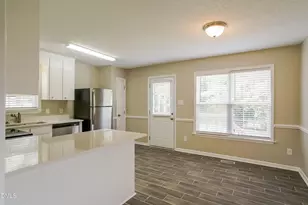 110 Impressive Ln, Clayton, NC 27520 - Photo 5