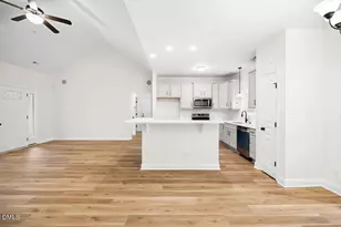 9114 Clinton Rd, Autryville, NC 28318 - Photo 9