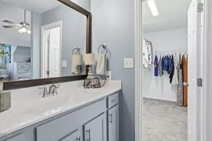 605 Oak Run Dr, Raleigh, NC 27606 - Photo 23