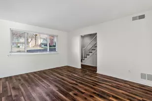 2304 Champion Ct, Raleigh, NC 27606 - Photo 11