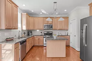 614 Gravel Brook Ct, Cary, NC 27519 - Photo 11