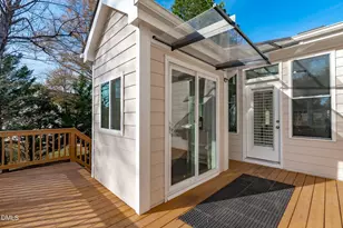 614 Gravel Brook Ct, Cary, NC 27519 - Photo 35