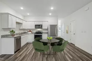 2137 Gln Xing Dr, Durham, NC 27704 - Photo 11