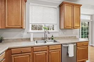 323 Northlands Dr, Cary, NC 27519 - Photo 19