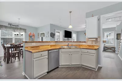 207 Boswell Street, Raeford, NC 28376 - Photo 13