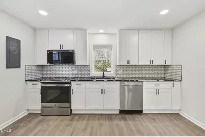 191 N Poole Street, Coats, NC 27521 - Photo 17