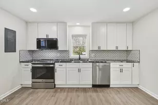 191 N Poole St, Coats, NC 27521 - Photo 17