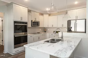 620 Cresswell Moor Wy, Fayetteville, NC 28311 - Photo 3