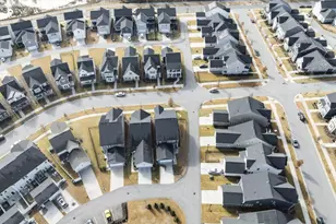 6142 Giddings St, Raleigh, NC 27616 - Photo 7