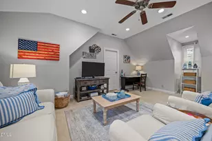 203 Piperwood Dr, Cary, NC 27518 - Photo 37