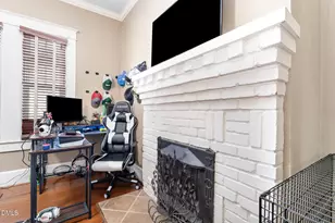 604 W Divine St, Dunn, NC 28334 - Photo 19