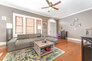 604 W Divine St, Dunn, NC 28334 - Photo 7