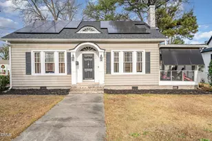 604 W Divine St, Dunn, NC 28334 - Photo 3