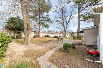 604 W Divine Street, Dunn, NC 28334 - Photo 35