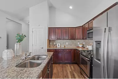 5224 Niagra Drive, Chapel Hill, NC 27517 - Photo 9