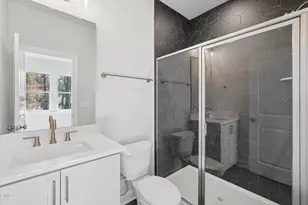 4607 Mint Leaf Ln, Raleigh, NC 27612 - Photo 7