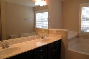 2006 Fieldhouse Ave, Raleigh, NC 27603 - Photo 7