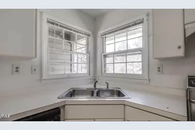 626 Maple Lane, Raleigh, NC 27603 - Photo 5