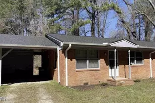 626 Maple Ln, Raleigh, NC 27603 - Photo 3