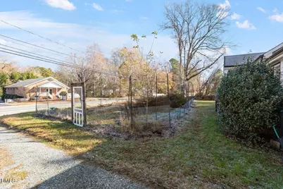 1005 W Main Street, Carrboro, NC 27510 - Photo 25