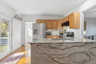 1005 W Main St, Carrboro, NC 27510 - Photo 5