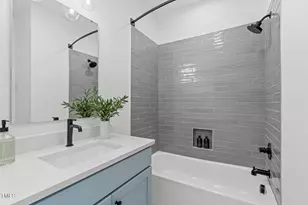 610 Rocky Knob Ct, Raleigh, NC 27601 - Photo 23