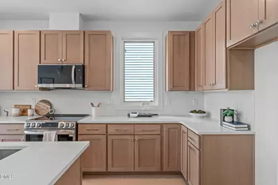 610 Rocky Knob Court, Raleigh, NC 27601 - Photo 5