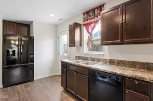 820 Grove Creek Ln, Raleigh, NC 27610 - Photo 15