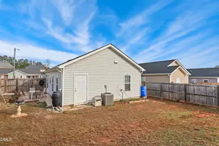 820 Grove Creek Ln, Raleigh, NC 27610 - Photo 29