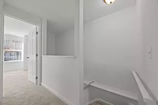 7260 Shellburne Dr, Raleigh, NC 27612 - Photo 15