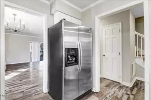 4715 Mallory Ct, Raleigh, NC 27616 - Photo 17