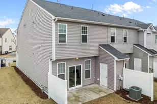 424 Leighann Ridge Ln, Rolesville, NC 27571 - Photo 5