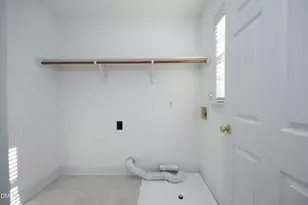 520 Highgrove Dr, Chapel Hill, NC 27516 - Photo 31