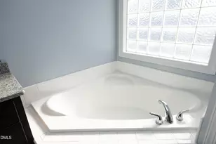 520 Highgrove Dr, Chapel Hill, NC 27516 - Photo 25