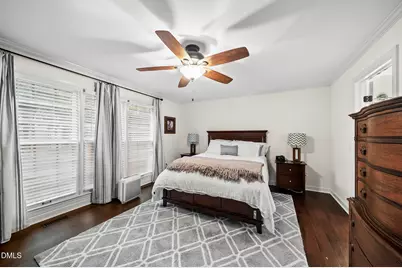 116 E Laurenbrook Court, Cary, NC 27518 - Photo 11