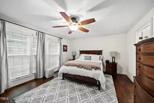 116 E Laurenbrook Ct, Cary, NC 27518 - Photo 11