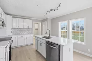 555 Lemont Dr, Raeford, NC 28376 - Photo 9