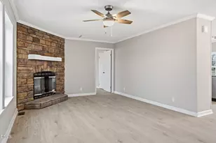 555 Lemont Dr, Raeford, NC 28376 - Photo 3