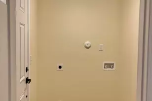 525 Lee St, Burlington, NC 27217 - Photo 11