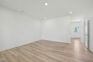 920 Kensley Grv Ln, Fuquay Varina, NC 27526 - Photo 3