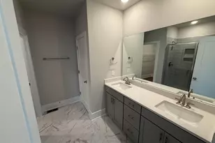 110 Byrum St, Cary, NC 27511 - Photo 9