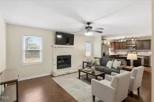 7870 Adrian Dr, Fayetteville, NC 28314 - Photo 13