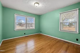 10263 U S 701 Hwy S, Newton Grove, NC 28366 - Photo 25