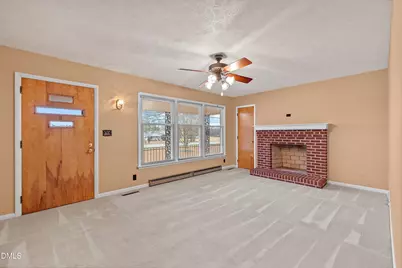 10263 U.S. 701 Highway S, Newton Grove, NC 28366 - Photo 9