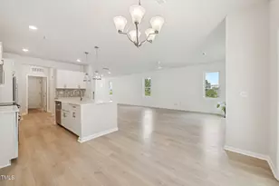 6616 Bunker Hill Dr, Raleigh, NC 27610 - Photo 11