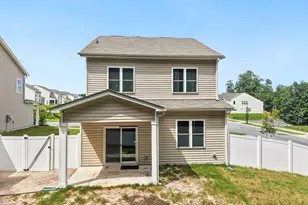 6616 Bunker Hill Dr, Raleigh, NC 27610 - Photo 49