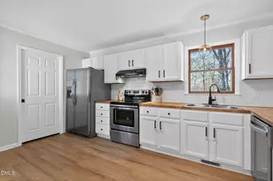 1901 Red Oak Ln, Clayton, NC 27520 - Photo 11