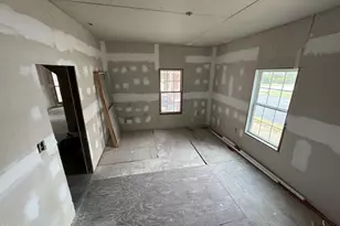 406 N Webb St, Selma, NC 27576 - Photo 7