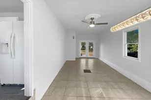 5142 Meadowbrook Dr, Fayetteville, NC 28304 - Photo 3